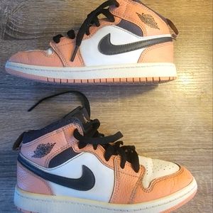 Girls retro jordan 1 size 1y
